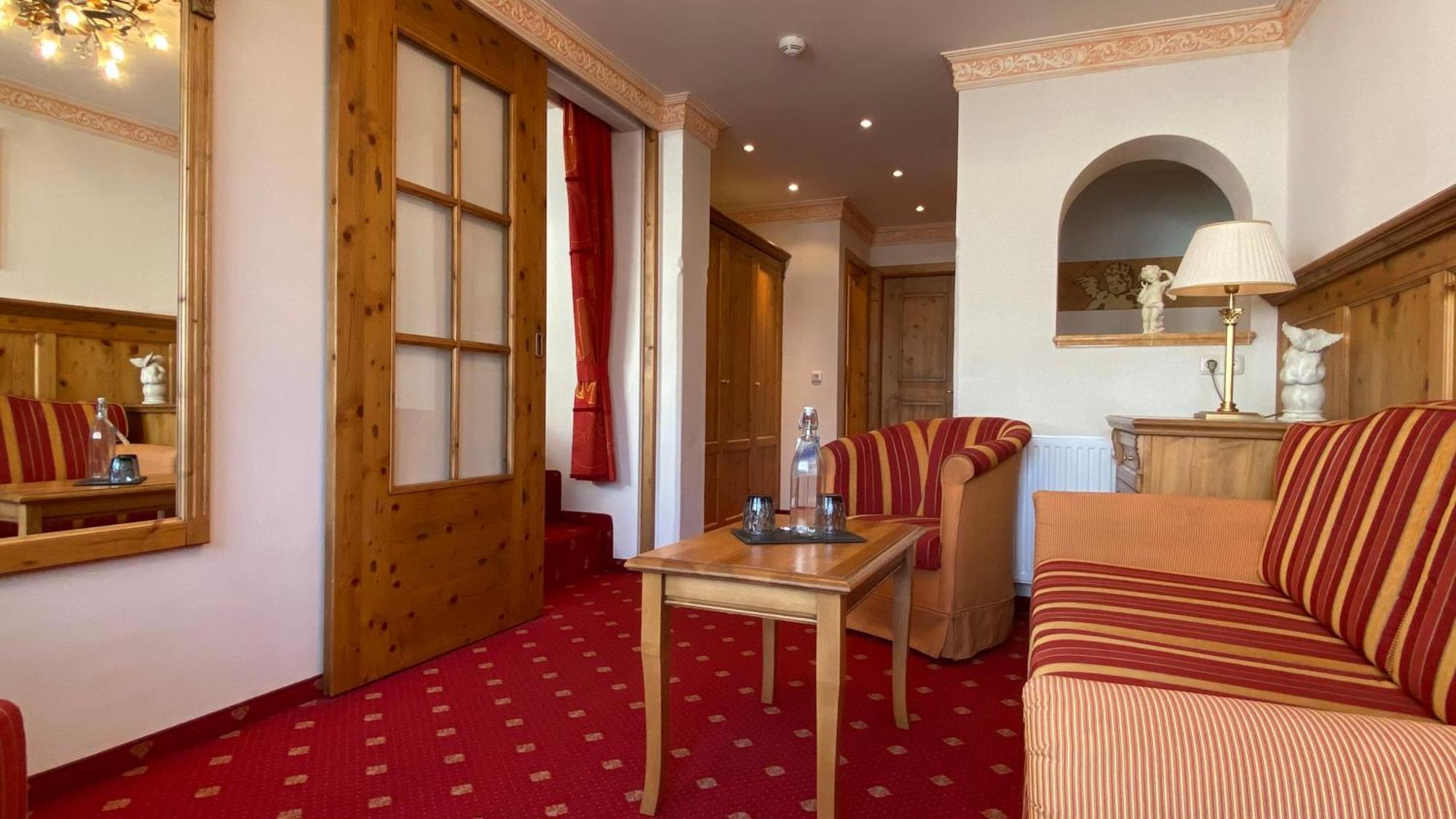 ... Mein Romantisches Hotel Toalstock Fiss Room photo